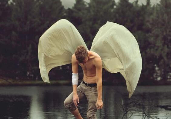 감정에 기회를 주기에 너무 늦은 때는 없다