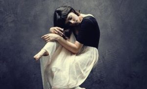 감정을 감추는 데에는 대가가 따른다