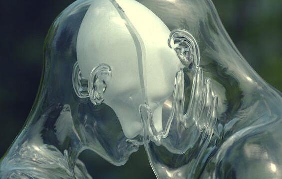 유리로 된 남녀