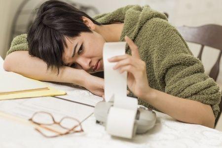괴로어 보이는 여자: 주의력 결핍
