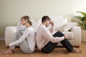 낭만적인 사랑을 망치는 3가지 요인