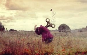 감정적 괴로움은 무엇일까?: 몸을 마비시키는 압도적인 두려움