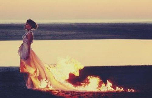 불타는 드레스