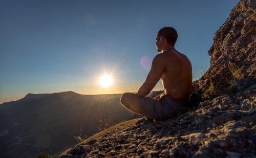 명상하는 남자