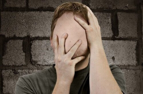 친숙한 대상을 알아보지 못하는 실인증 02