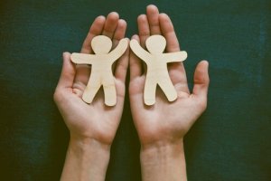 박애주의는 부자를 위한 것만이 아니다