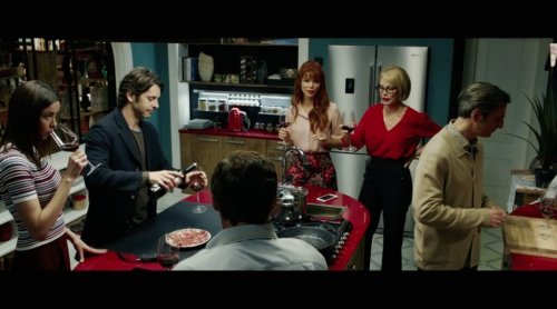 퍼펙트 스트레인저스: 우리는 사생활을 잃어버렸는가? 02