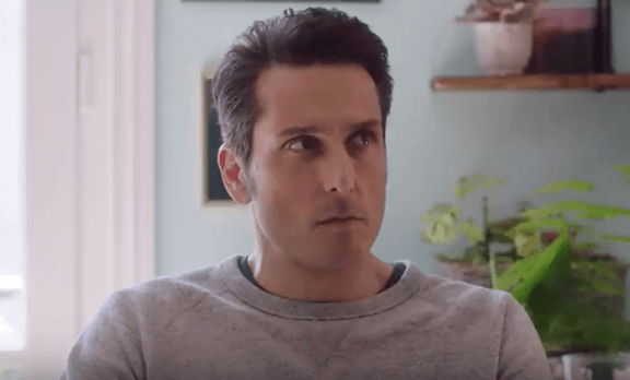 거꾸로 가는 남자