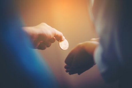 개문효과: 동전 주는 남자