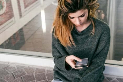 곁에 없는 사람을 그리워하는 것