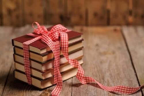 누군가를 사랑한다면, 책을 선물하라
