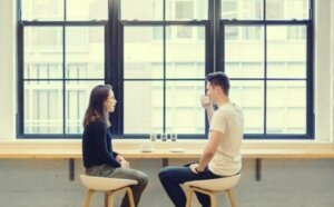 솔로몬 왕의 역설: 자신의 문제보다 다른 사람의 문제에 대해 더 현명할 때