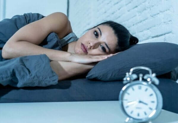 수면 중단은 충분히 자지 않은 것보다 위험하다