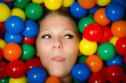 사회의 유아화: 성인이 아이처럼 행동하는 이유